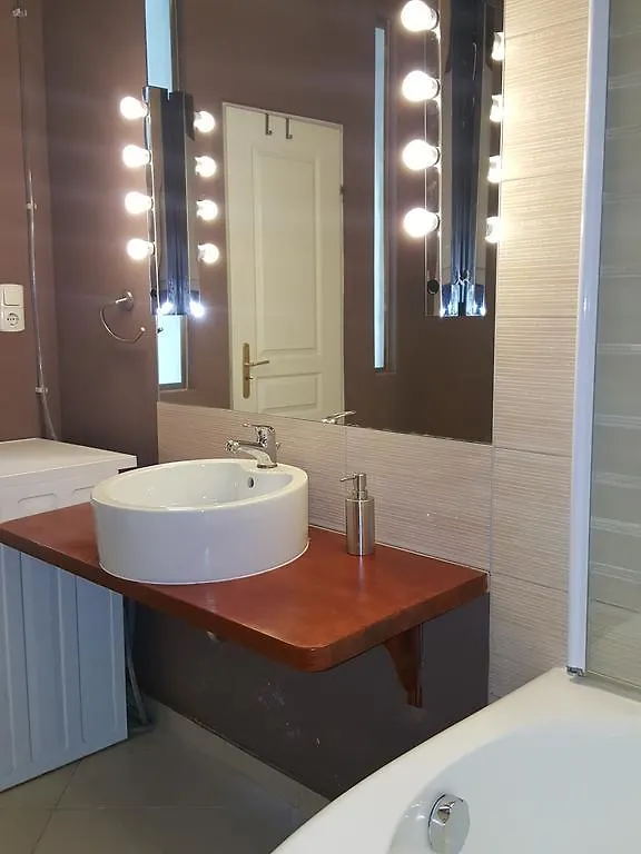 Welcome Home Budapest Apartment